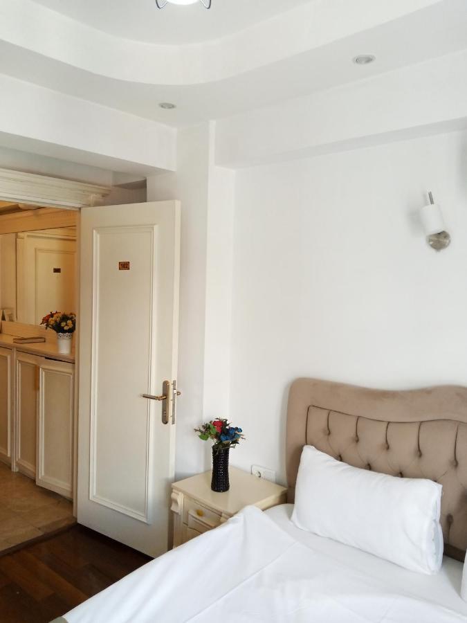 La Petite Maison Hotel Istanbul Exterior foto