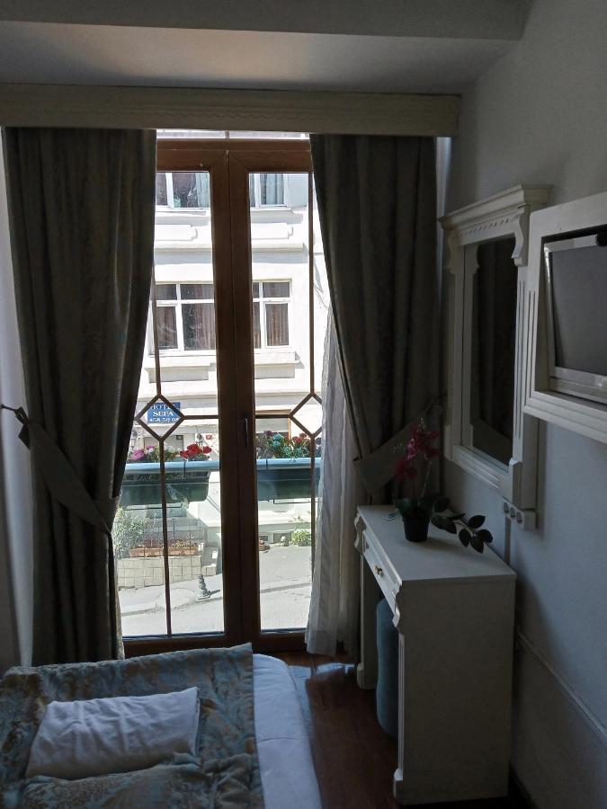 La Petite Maison Hotel Istanbul Exterior foto