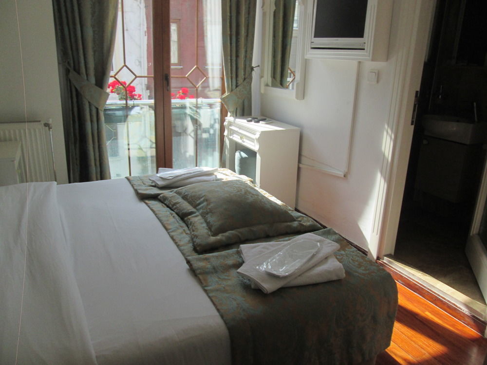 La Petite Maison Hotel Istanbul Exterior foto